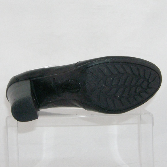 Born Crown 'Kylin' black leather tassel heels 7.5M - Picture 3 of 8